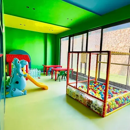 2-х комнатная в жк класса Luxe, тосмур Аланія