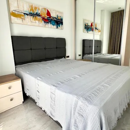 Lägenhet 2-х комнатная в жк класса Luxe, тосмур Alanya