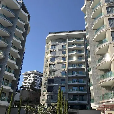 2-х комнатная в жк класса Luxe, тосмур Alanya